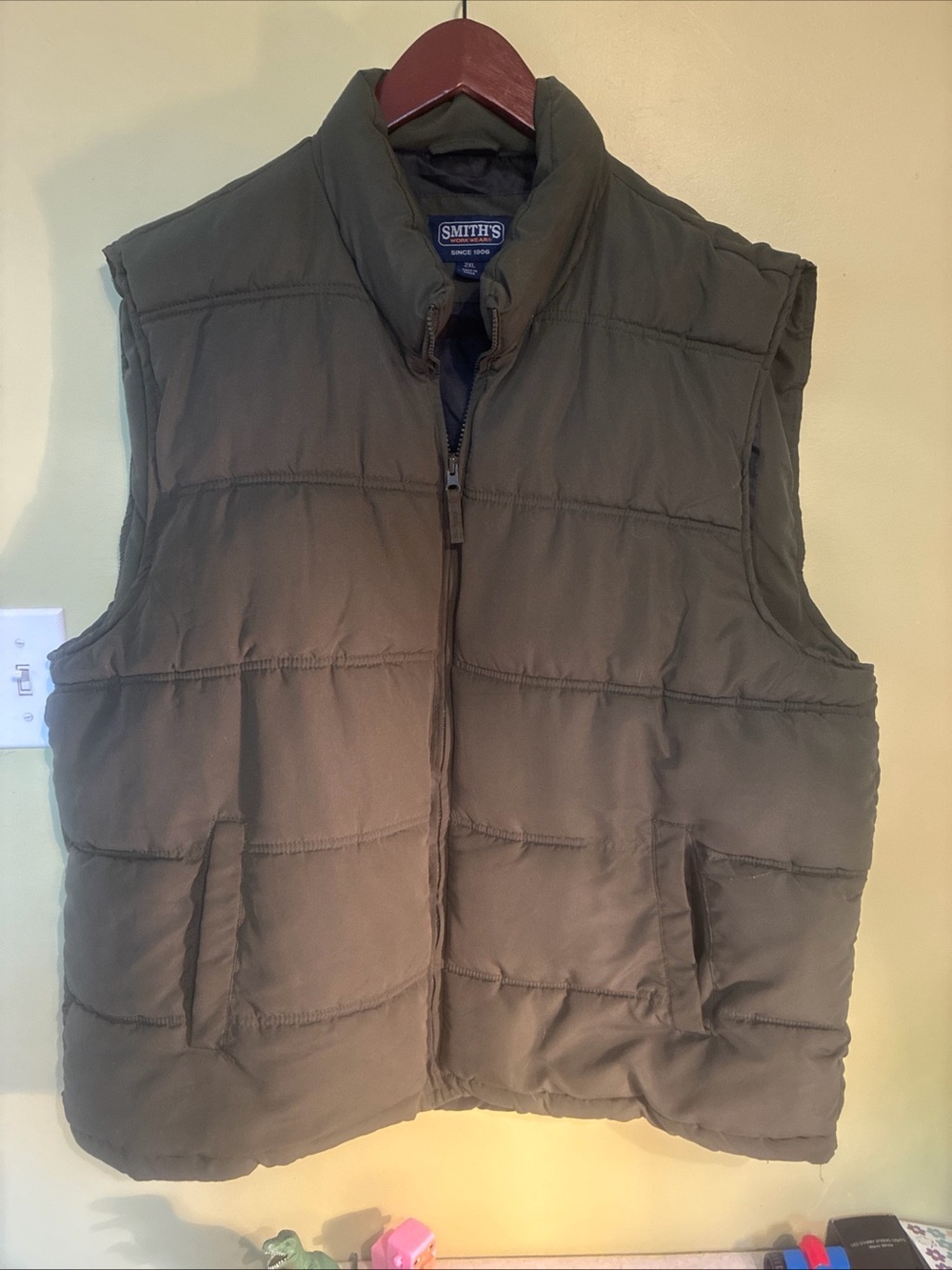 SMITH Olive Green Quilted Puffer Vest